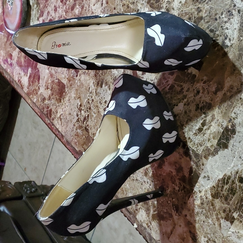 COPY - Woman's Shoes